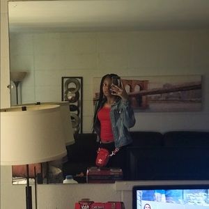 Meet your Posher, Vanessa